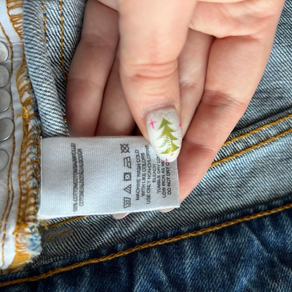 Free People Embroidered Wild Rose Denim Mini Skirt Size 26/2 - Picture 7 of 7